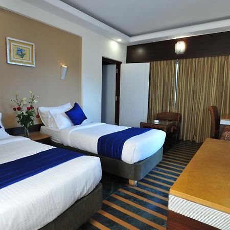 Hotel Dr Rajkumar International Bengaluru Kültér fotó