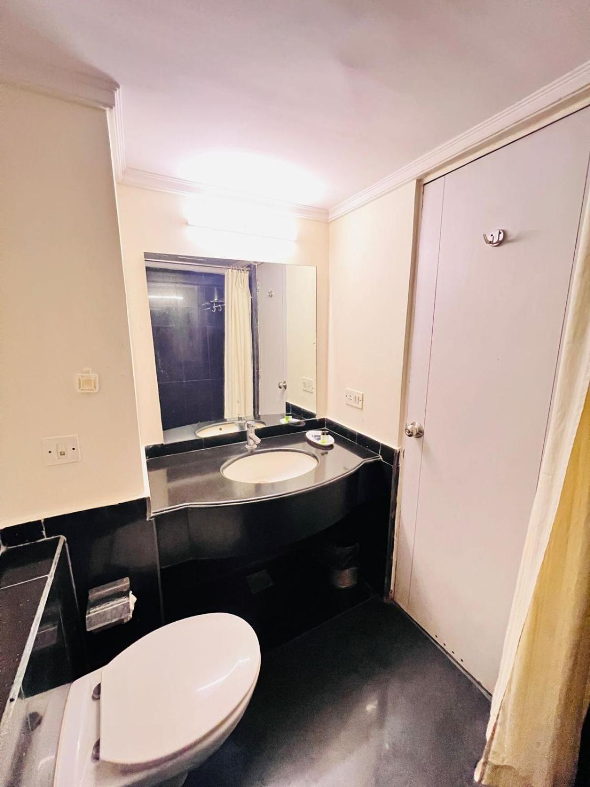 Hotel Dr Rajkumar International Bengaluru Kültér fotó