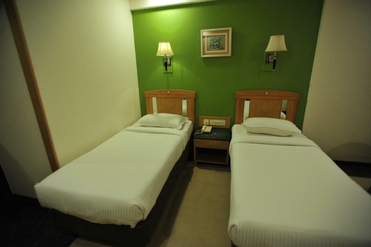 Hotel Dr Rajkumar International Bengaluru Kültér fotó