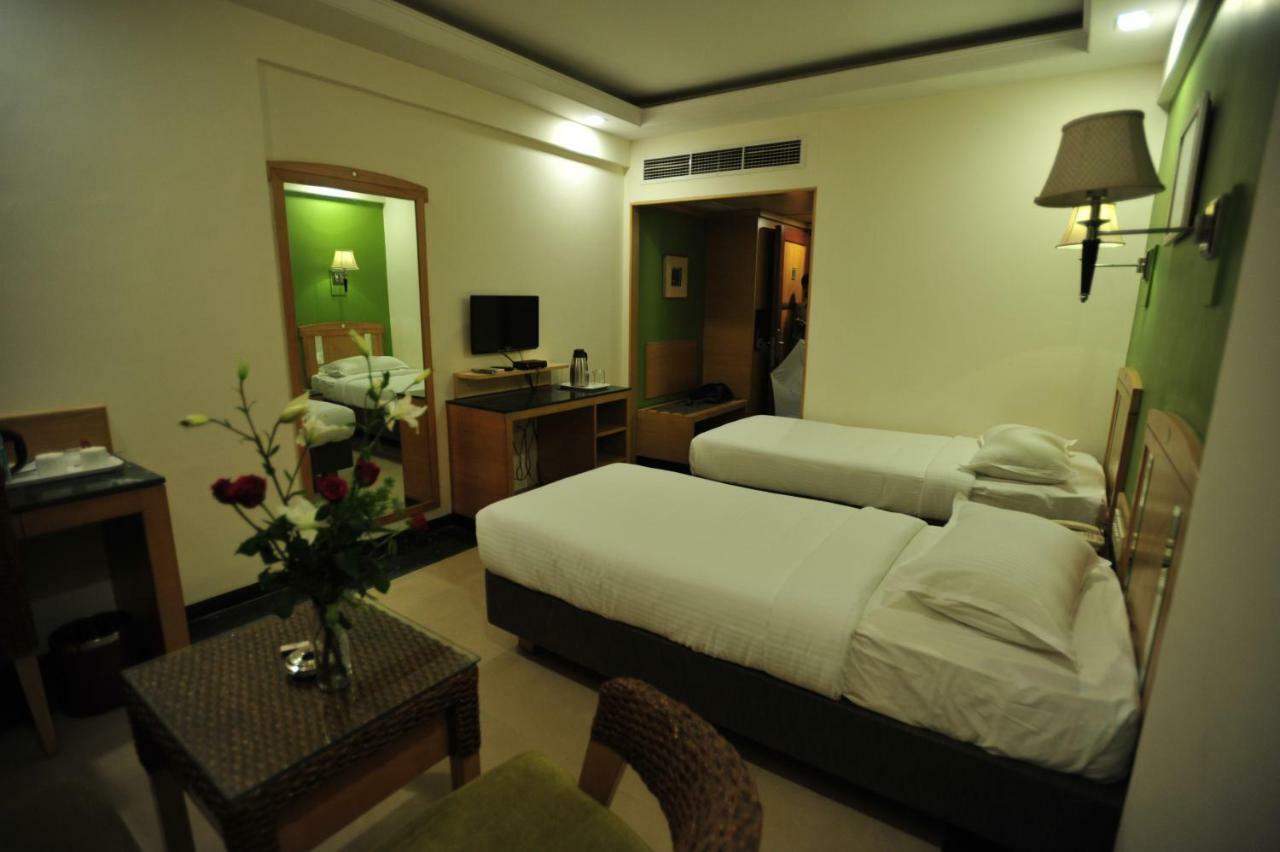 Hotel Dr Rajkumar International Bengaluru Kültér fotó